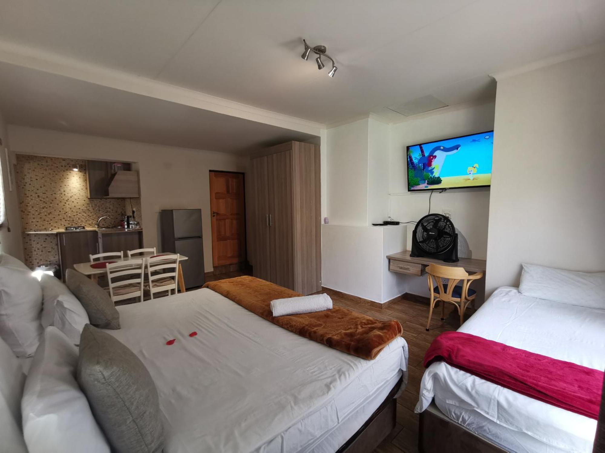 50 Galena Affordable Luxury Aparthotel Roodepoort Eksteriør bilde